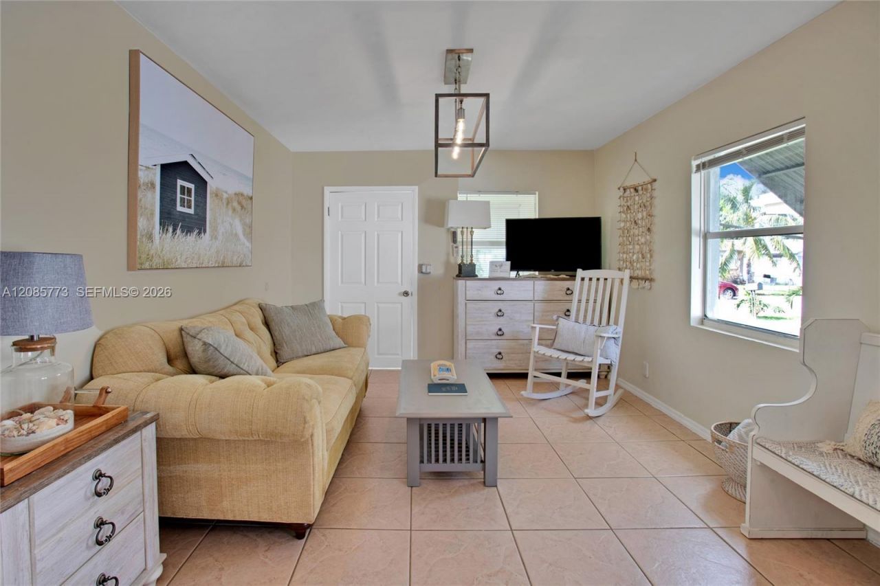 2315 Hope St, Hollywood, FL 33020 Photo