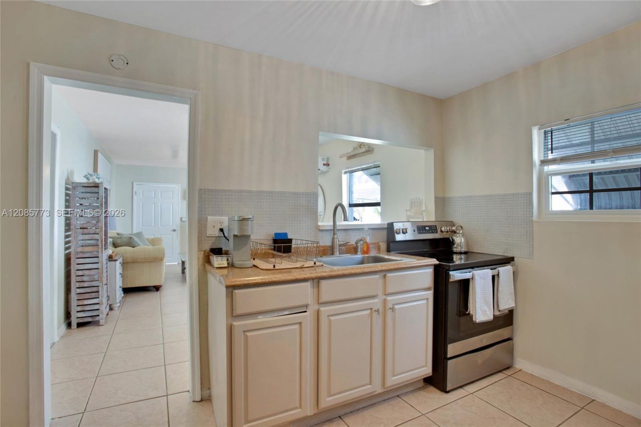 2315 Hope St, Hollywood, FL 33020 Photo