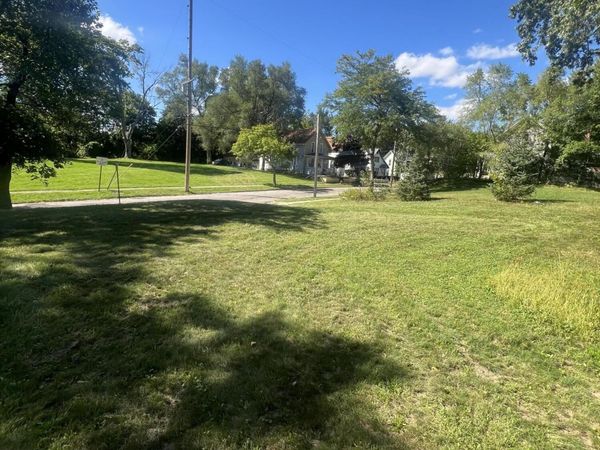 1205 Williams Street, Jackson, MI 49203