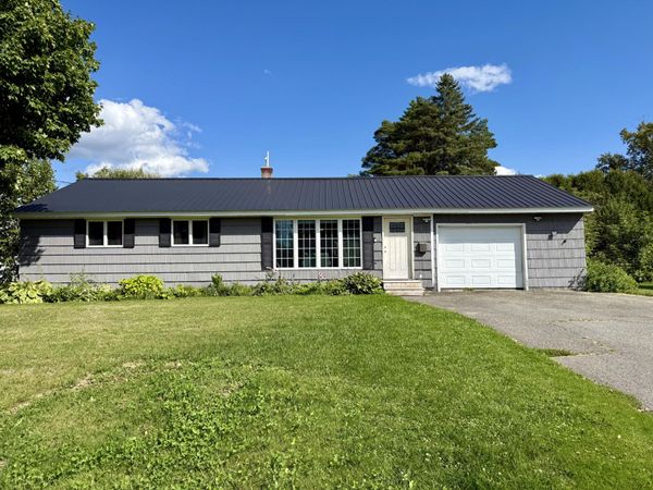 5 Sherwin Street , Presque Isle, ME 04769