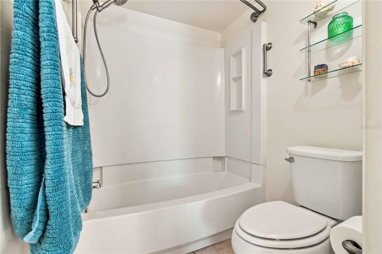 7294 Cloister Drive, Unit 23, Sarasota, FL 34231 Photo