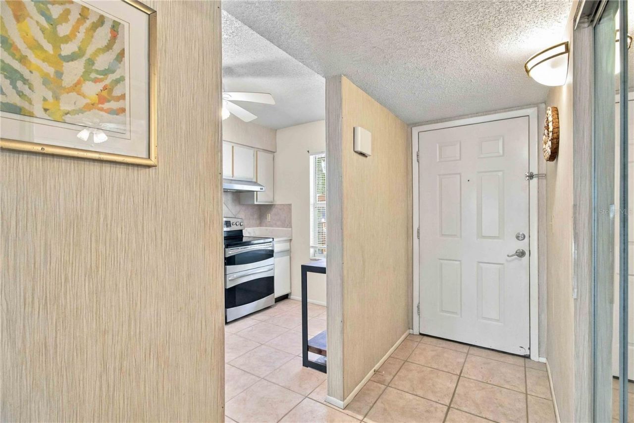 7294 Cloister Drive, Unit 23, Sarasota, FL 34231 Photo