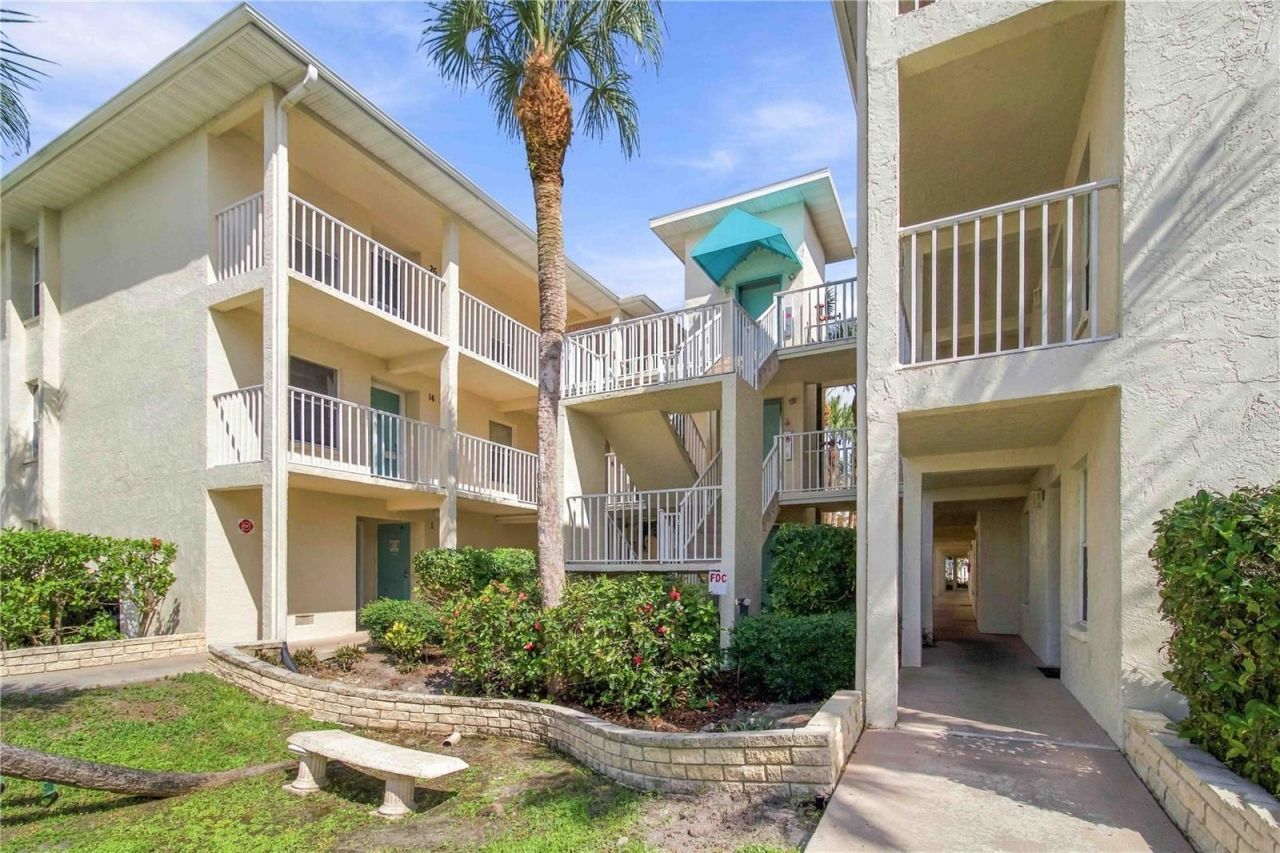 7294 Cloister Drive, Unit 23, Sarasota, FL 34231 Photo