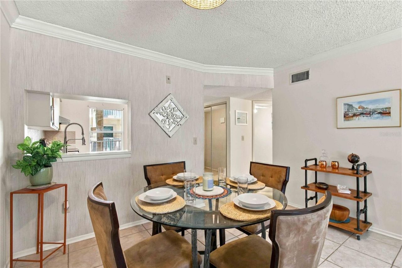 7294 Cloister Drive, Unit 23, Sarasota, FL 34231 Photo