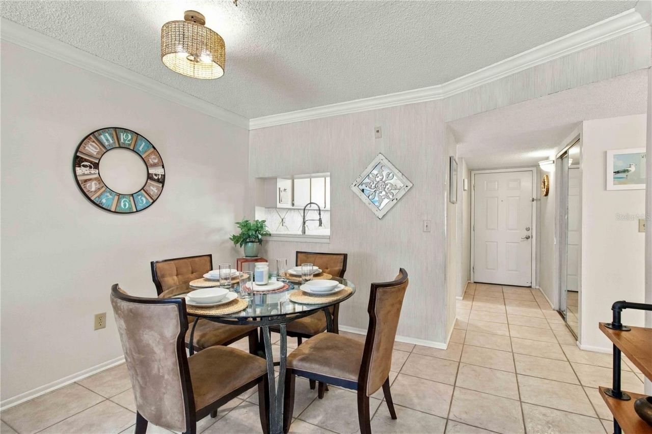 7294 Cloister Drive, Unit 23, Sarasota, FL 34231 Photo