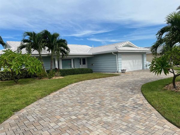 601 64TH AVENUE , ST PETE BEACH, FL 33706