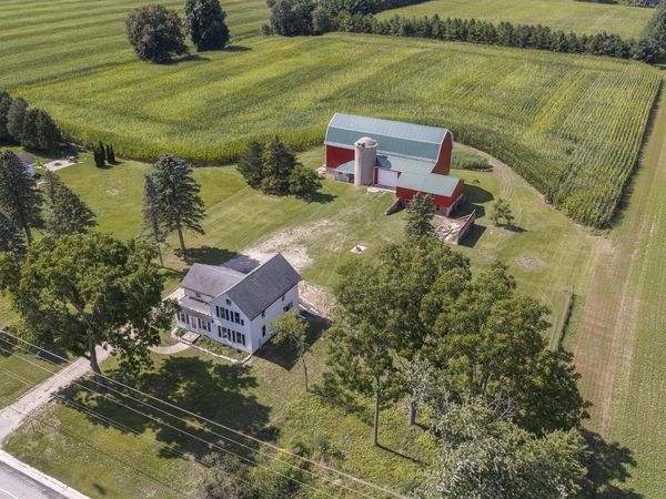 7033 County Highway M, West Bend, WI 53090