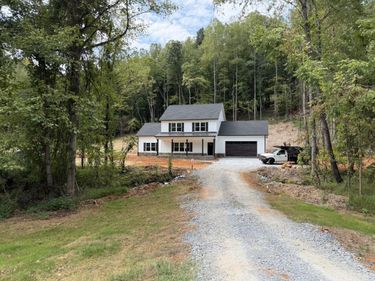 2496 Coffee Road, Lynchburg, VA 24503