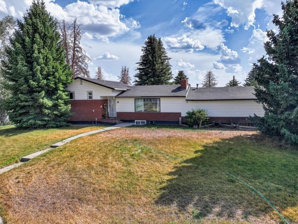 415 Sunset Drive, Arco, ID 83213