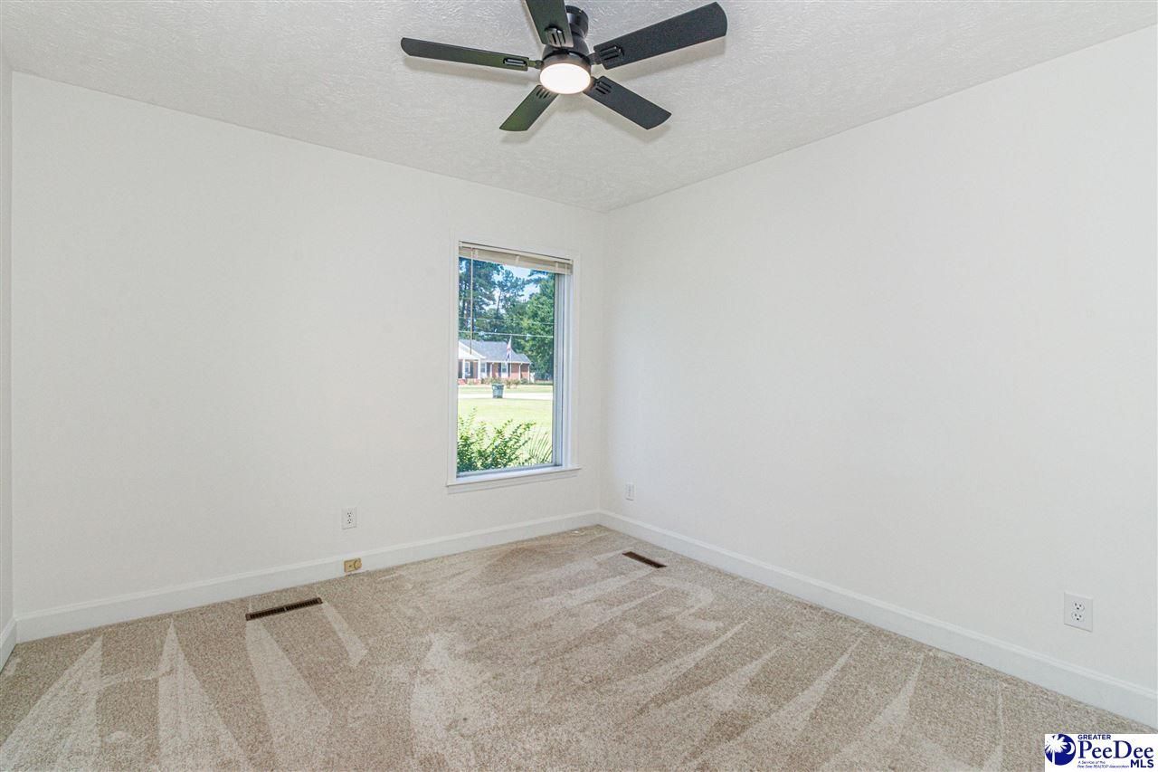 302 Cleveland St Photo 31