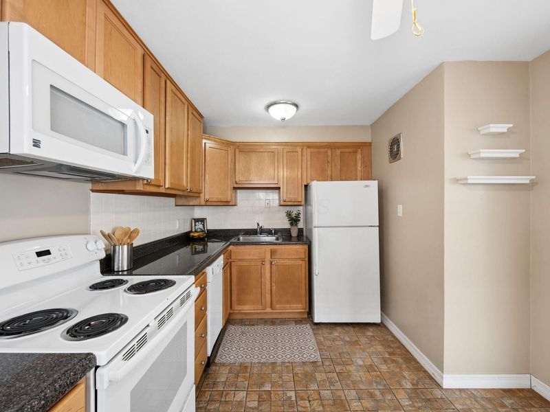 598 E Beechwold Boulevard, Columbus, OH 43214 Photo 11