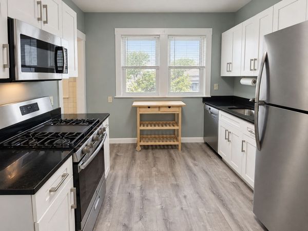 37 Parkdale, Unit 37, Somerville, MA 02143