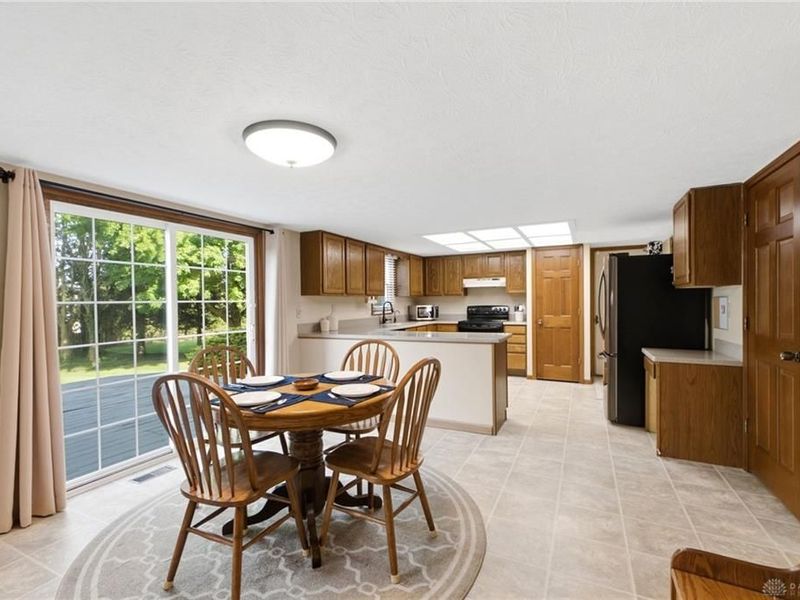 20 Robinglen Court, Springboro, OH 45066 Photo 12