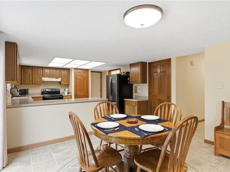 20 Robinglen Court, Springboro, OH 45066 Photo 14