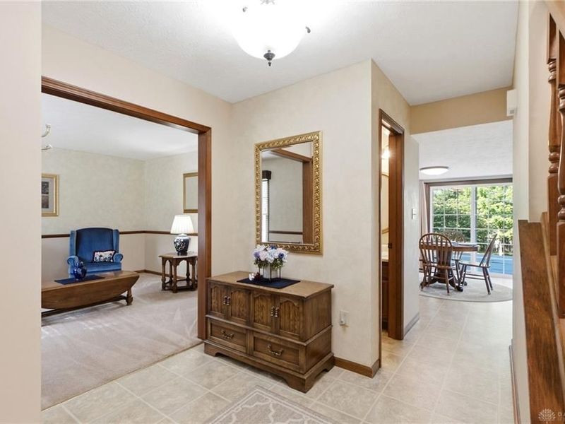 20 Robinglen Court, Springboro, OH 45066 Photo 6