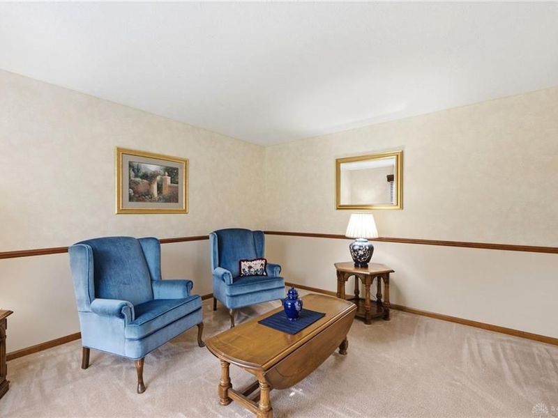 20 Robinglen Court, Springboro, OH 45066 Photo 7
