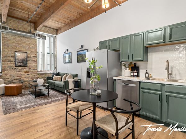940 Monroe Avenue NW, Unit 127, Grand Rapids, MI 49503