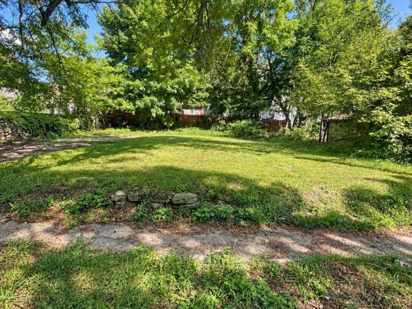 1215 Williams Street, Jackson, MI 49203