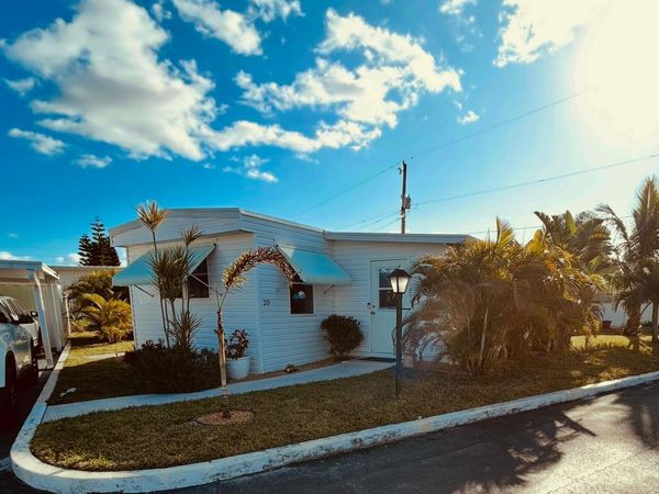 11000 SE FEDERAL HWY 20 Highway, Unit 20, Hobe Sound, FL 33455