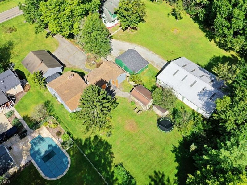 927 Howland Wilson Road SE, Warren, OH 44484 Photo 10