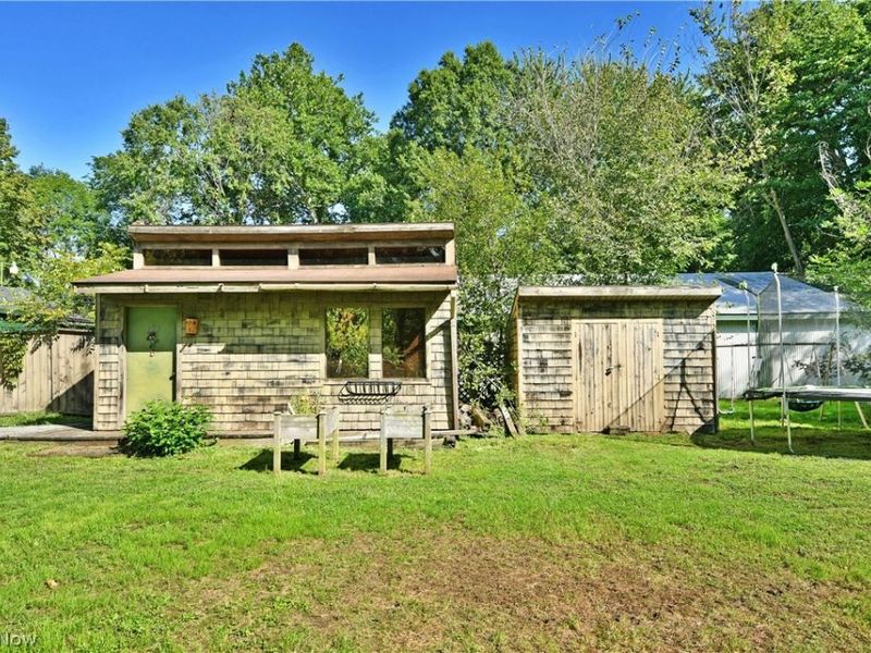 927 Howland Wilson Road SE, Warren, OH 44484 Photo 7