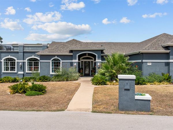 21508 Lake Park DR, Lago Vista, TX 78645