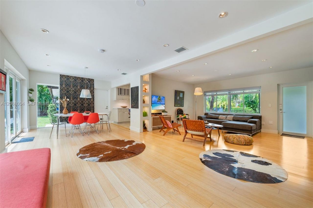5800 SW 50th Ter, Unit 5800, Miami, FL 33155 Photo