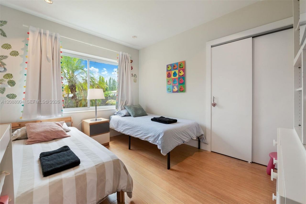 5800 SW 50th Ter, Unit 5800, Miami, FL 33155 Photo