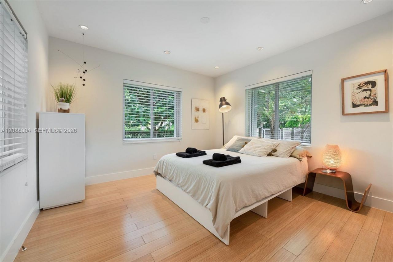 5800 SW 50th Ter, Unit 5800, Miami, FL 33155 Photo