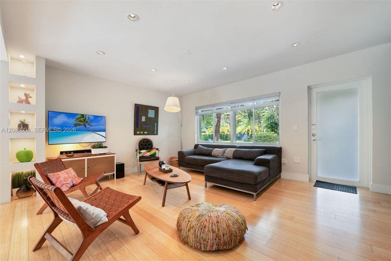 5800 SW 50th Ter, Unit 5800, Miami, FL 33155 Photo