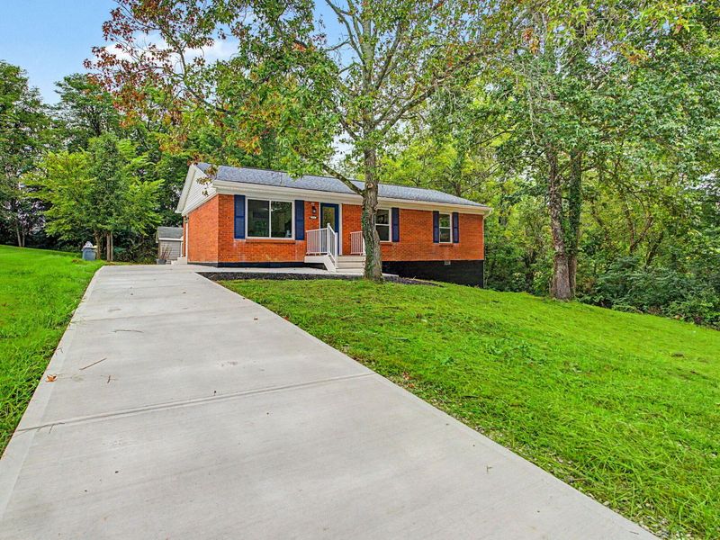 305 Spillman Drive, Dry Ridge, KY 41035 Photo 2