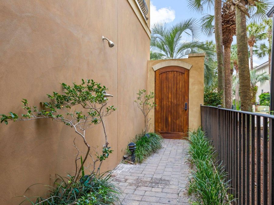 Property Image 80