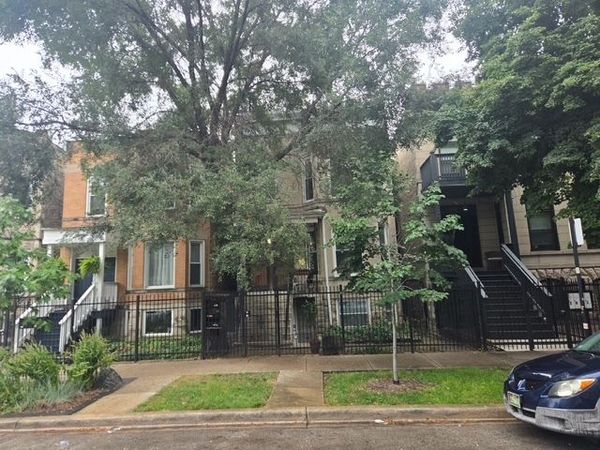 2833 N Albany Avenue , Unit 2A, Chicago, IL 60618