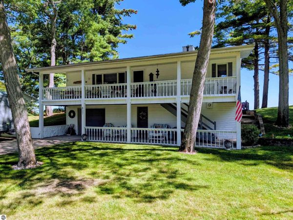 837 Crescent, Au Gres, MI 48703