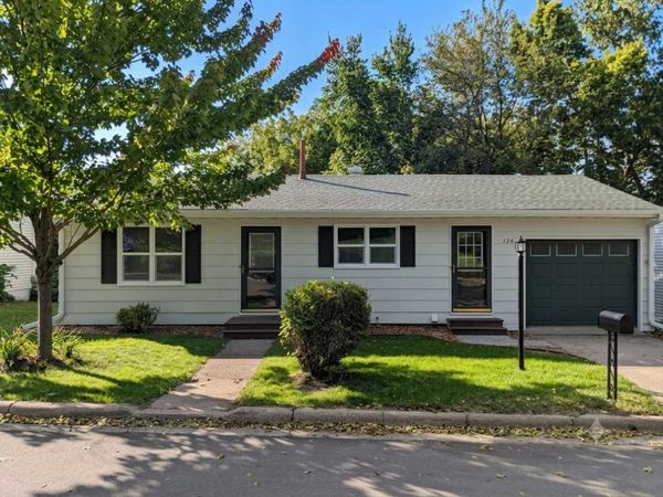 124 N 3rd Street , Le Sueur, MN 56058