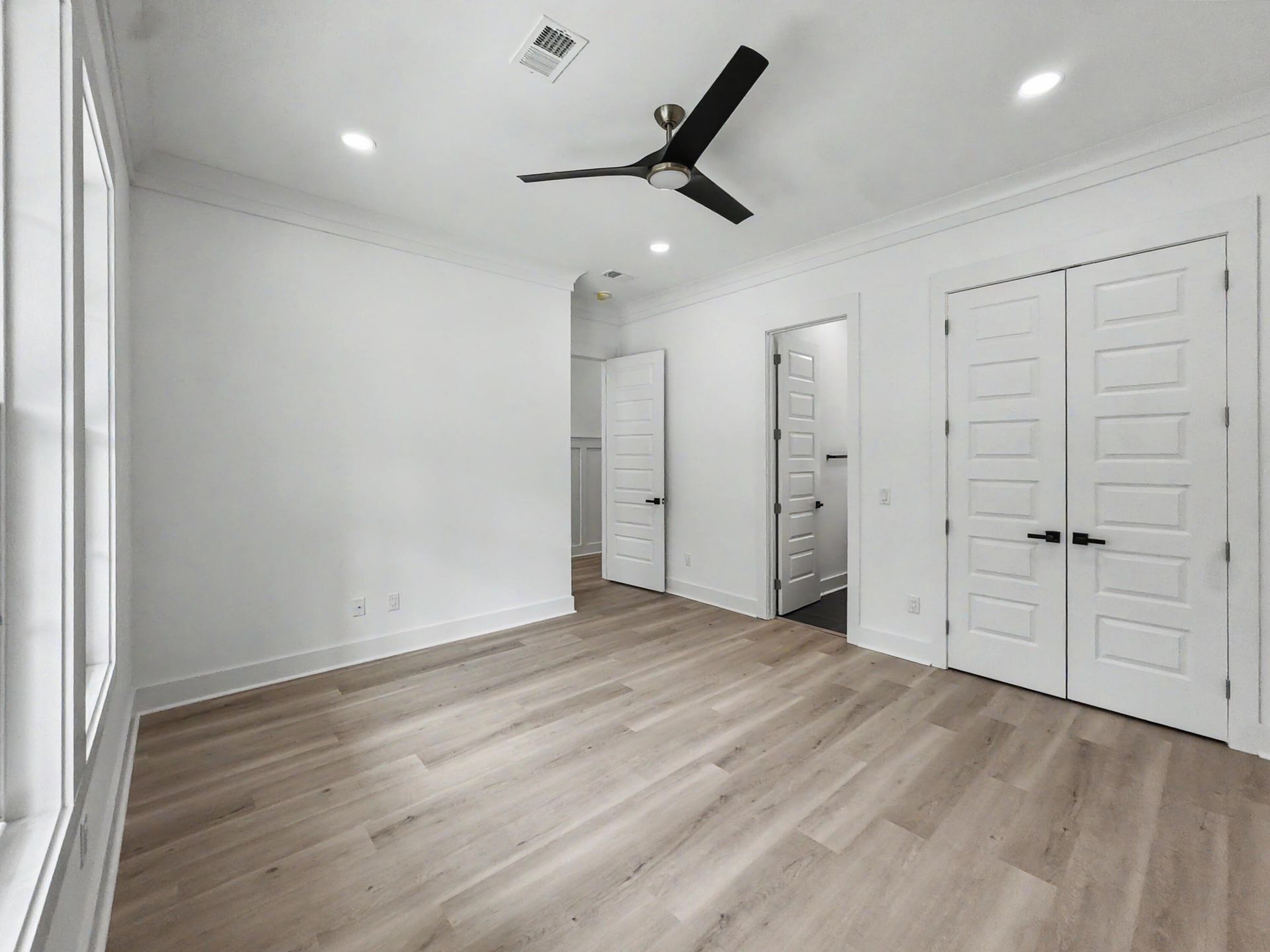 5836 Beverly Drive Photo 25