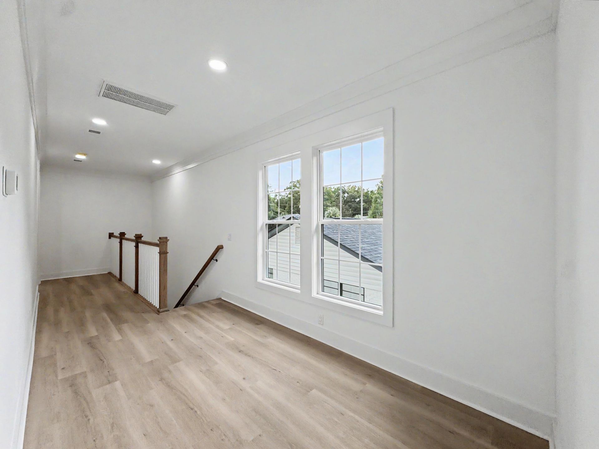 5836 Beverly Drive Photo 34