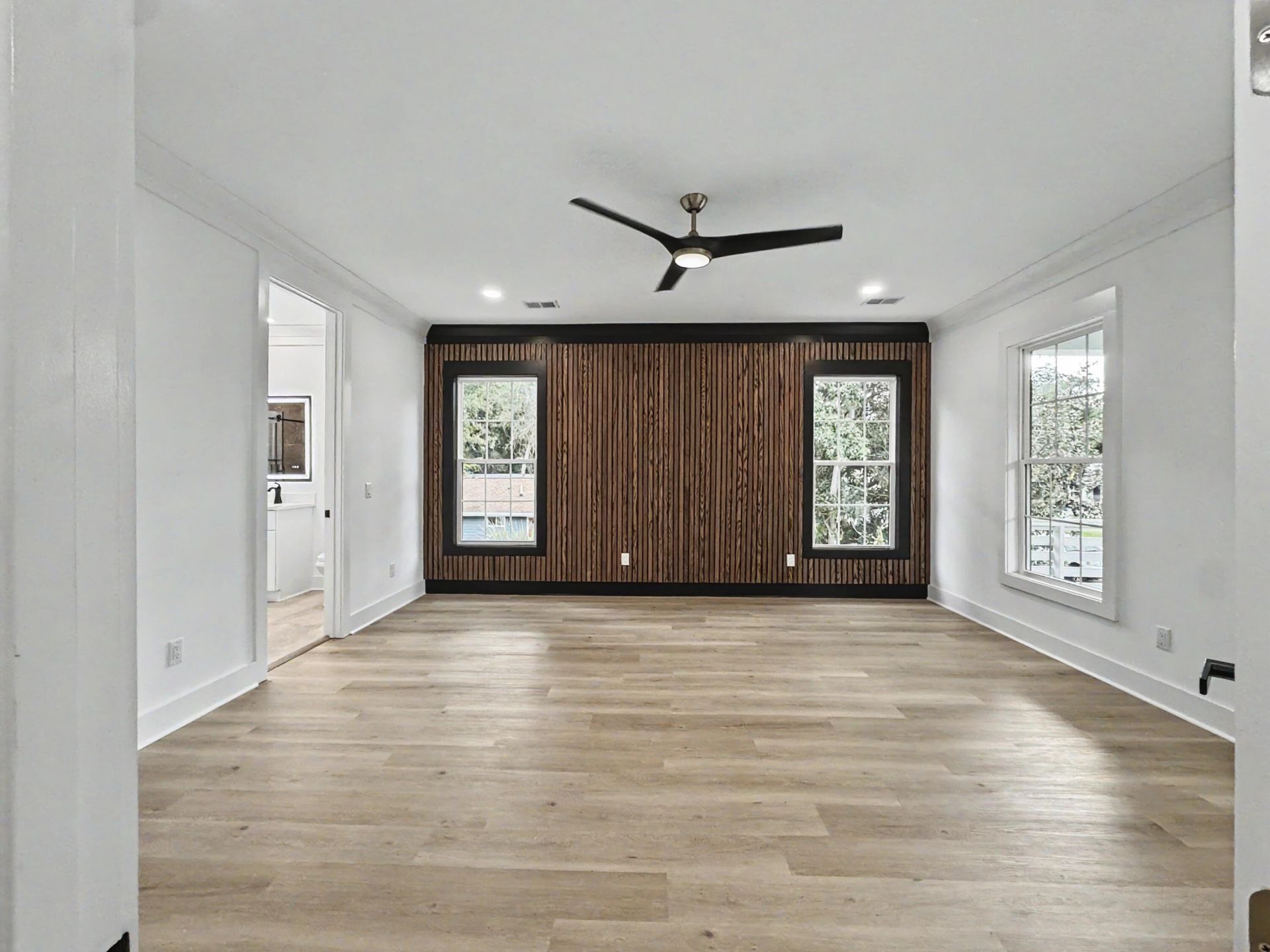 5836 Beverly Drive Photo 36