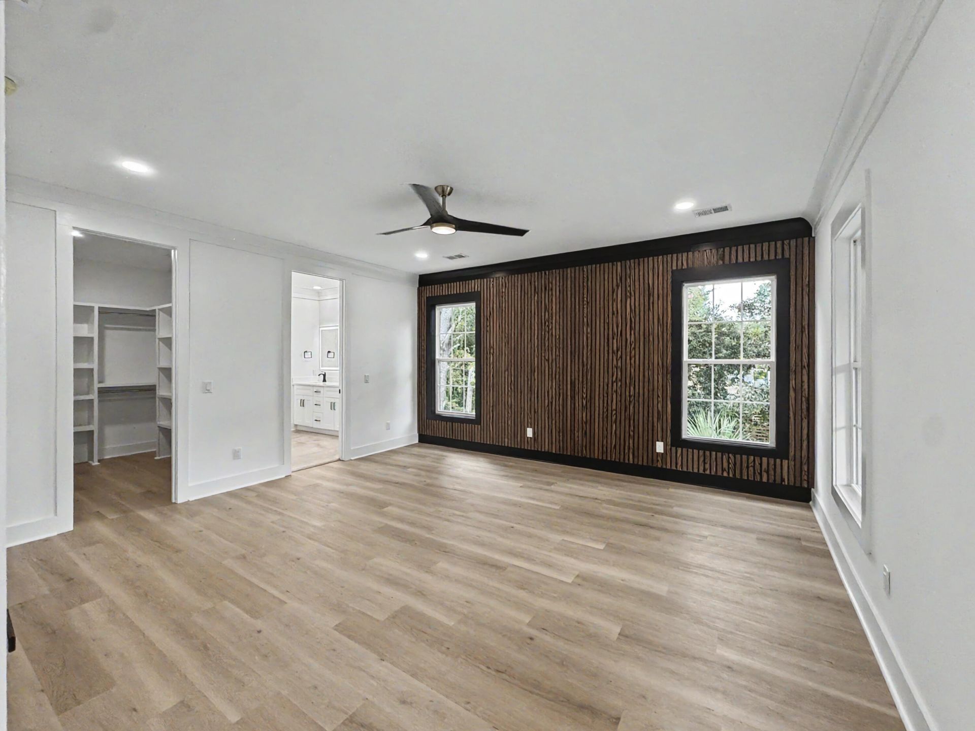 5836 Beverly Drive Photo 37