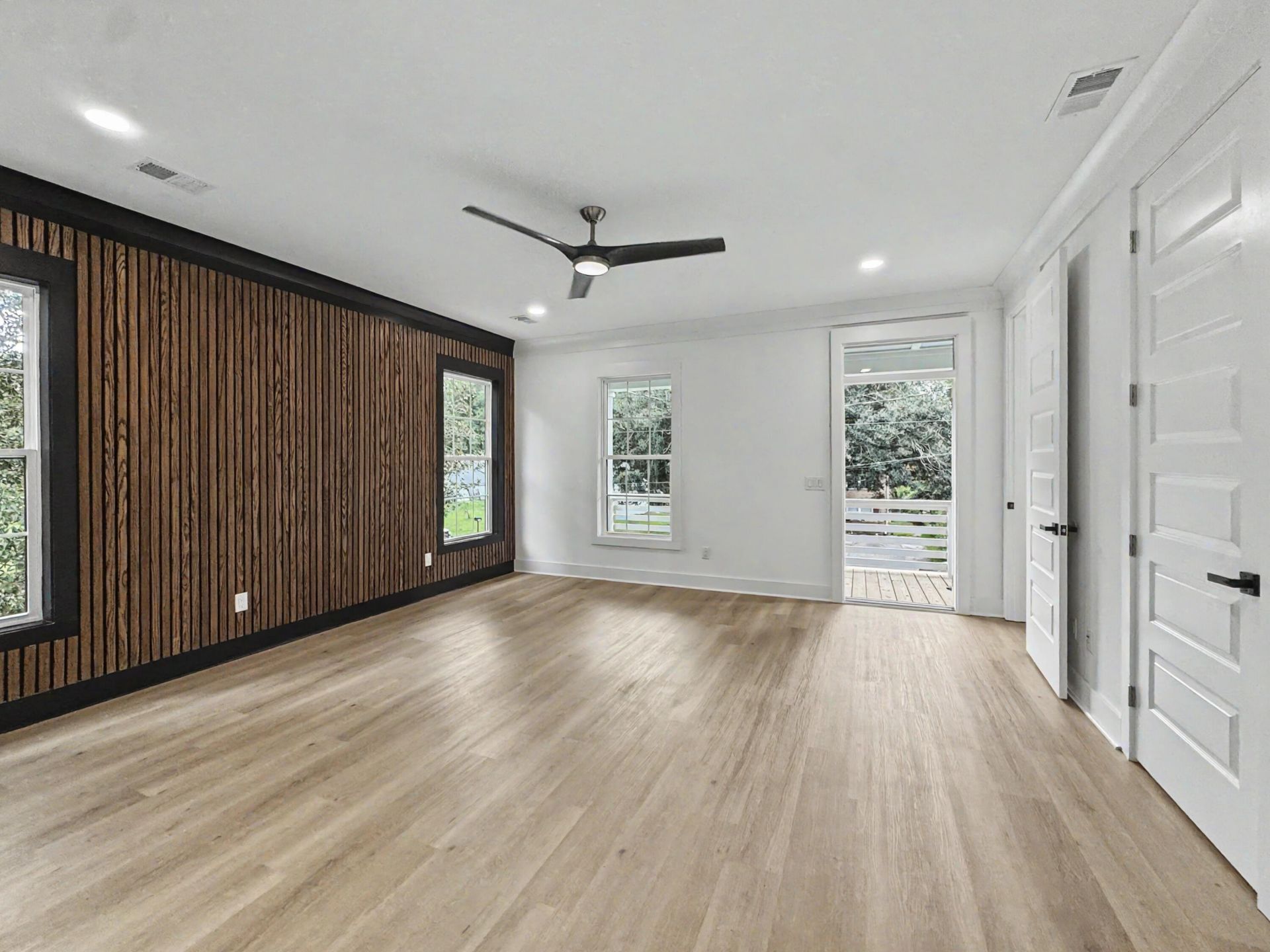 5836 Beverly Drive Photo 38