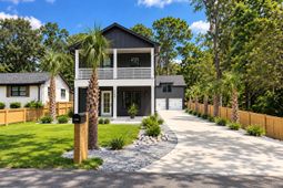 5836 Beverly Drive photo 4