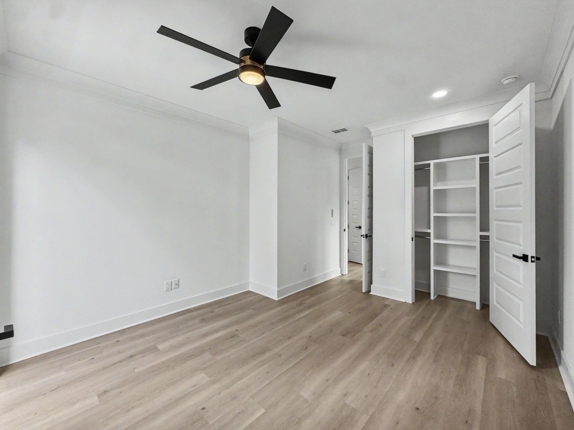 5836 Beverly Drive Photo 52