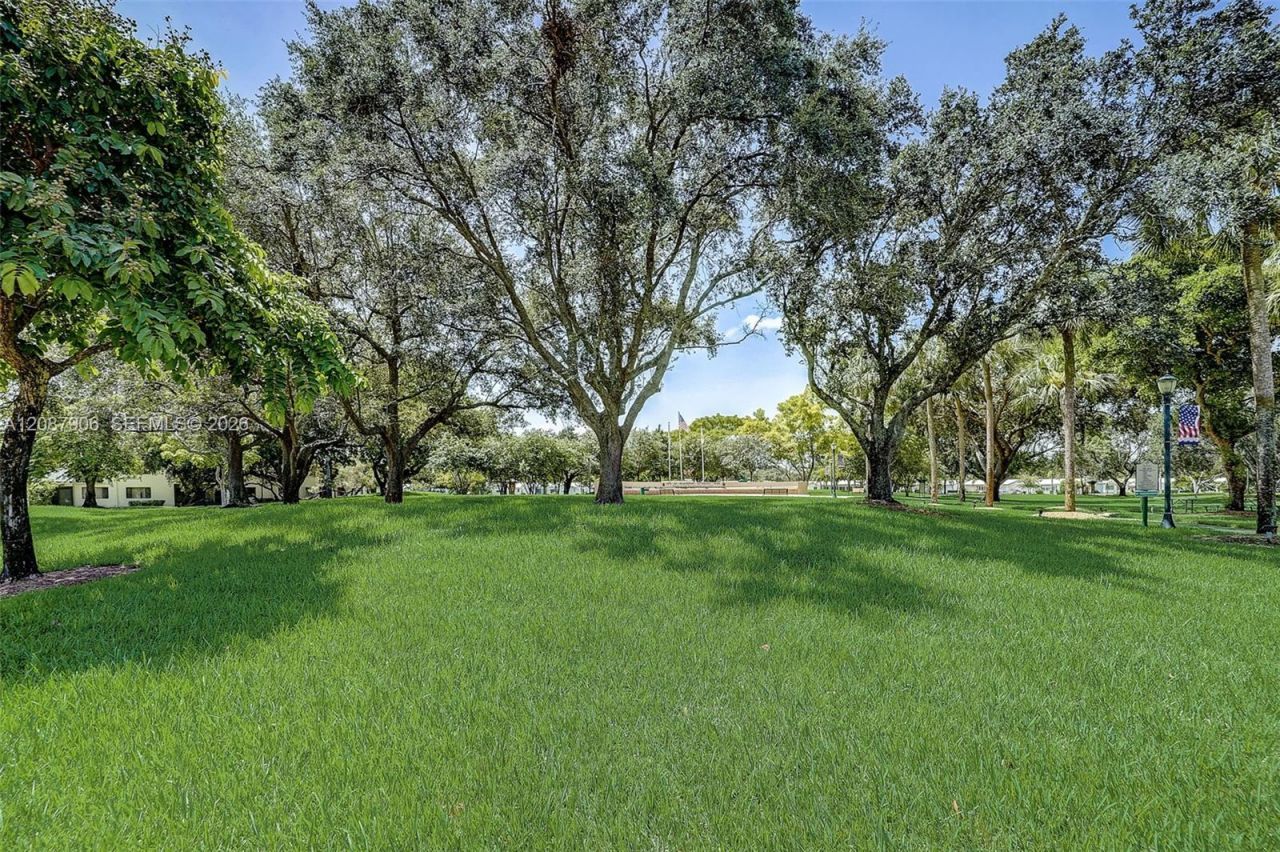 1651 NW 85th Ave, Plantation, FL 33322 Photo