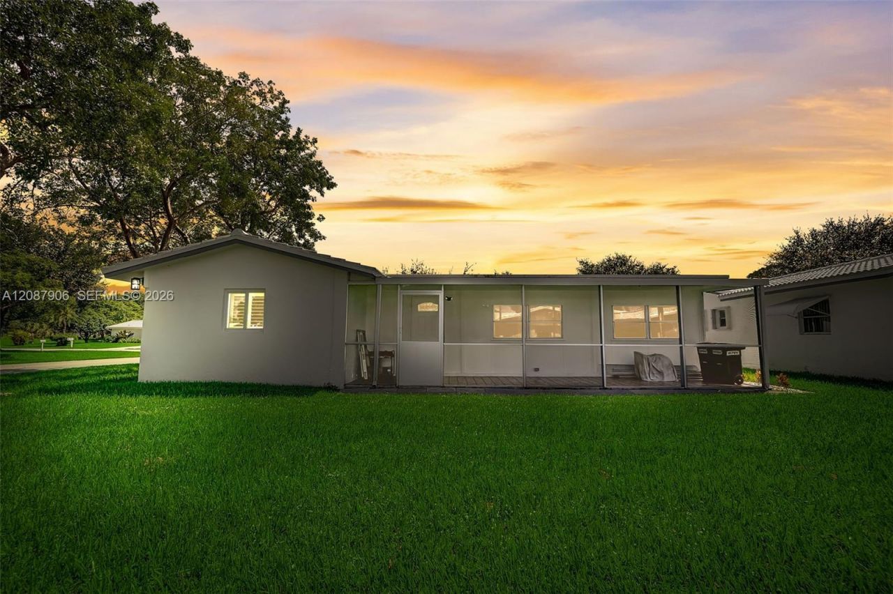 1651 NW 85th Ave, Plantation, FL 33322 Photo
