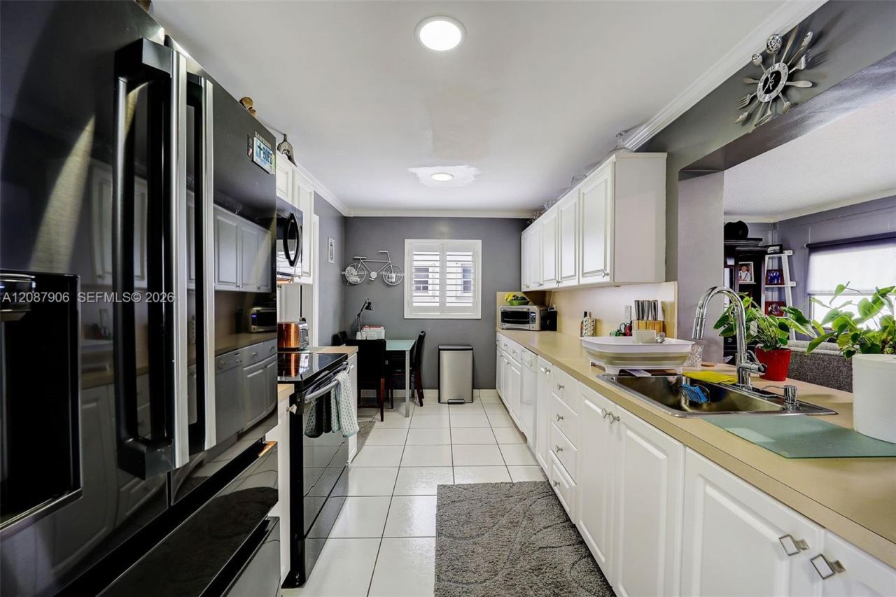 1651 NW 85th Ave, Plantation, FL 33322 Photo