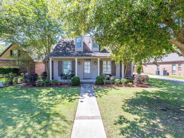 35397 Oak Haven Ave, Geismar, LA 70734