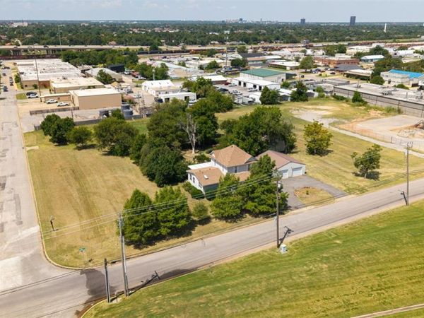 2501 N Walnut Avenue, Oklahoma City, OK 73105