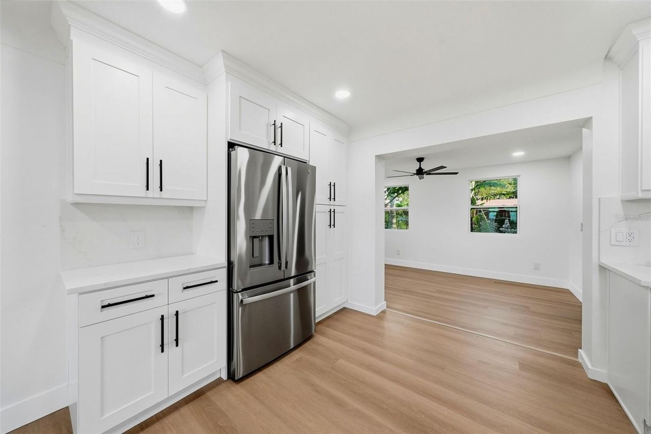6212 42 Avenue N, Saint Petersburg, FL 33709 Photo