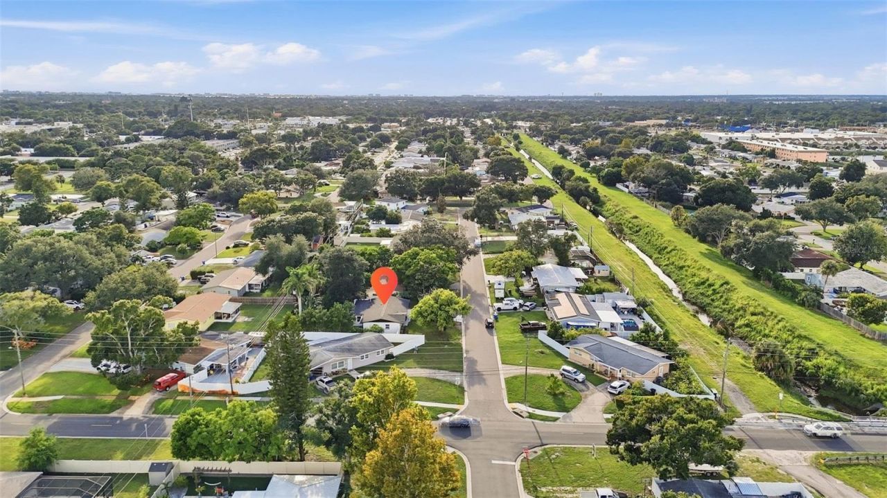 6212 42 Avenue N, Saint Petersburg, FL 33709 Photo
