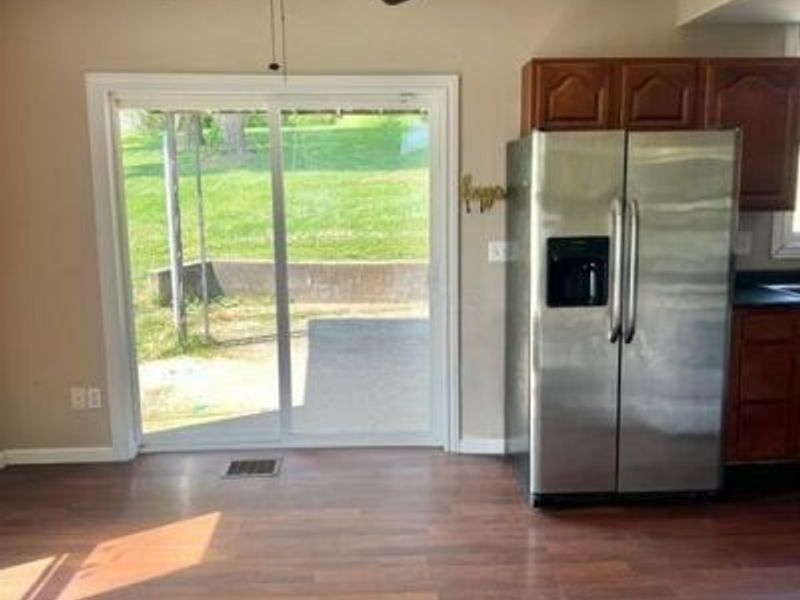 216 W Sheridan Avenue, Somerset, OH 43783 Photo 21